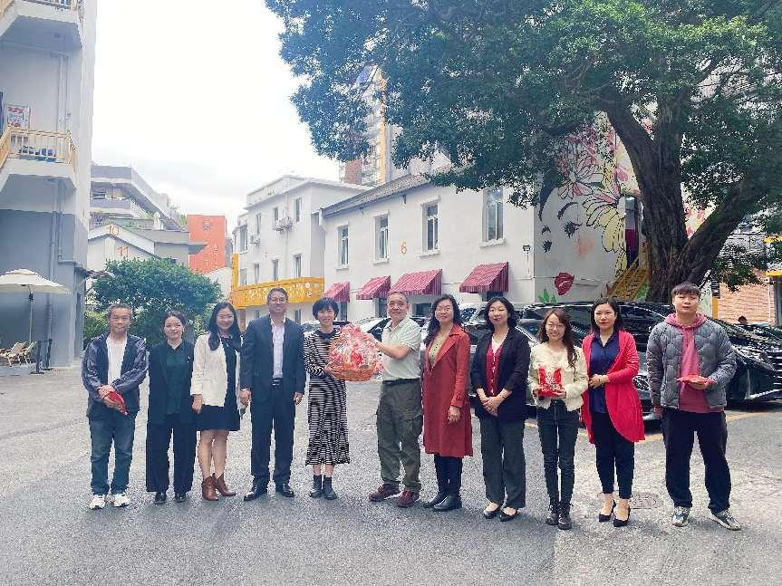 新春新生新勢(shì)騰飛，龍年龍?bào)J龍興仕誠 ——新仕誠公司領(lǐng)導(dǎo)班子開工首日深入各園區(qū)一線慰問